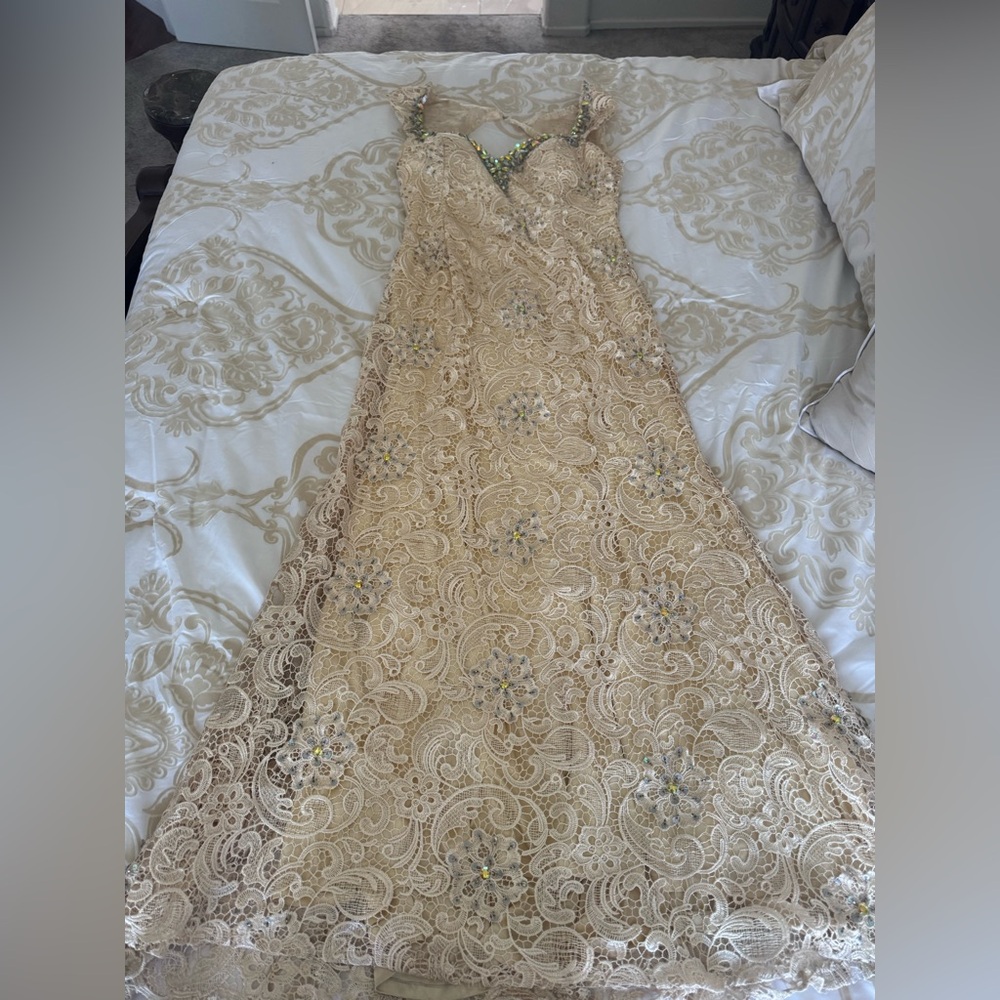 Dancing Queen Gold Sleeveless V-Neck Gown